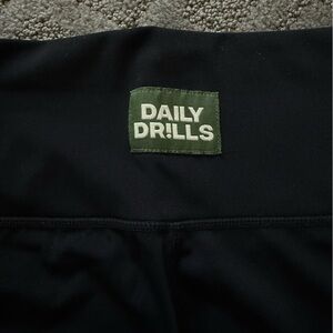 Daily Drills Go! Black Leggings